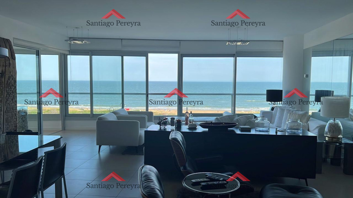 Apartamento ID.7964 - Apartamento en Venta y Alquiler, Brava, Punta del Este, 3 Dormitorios.