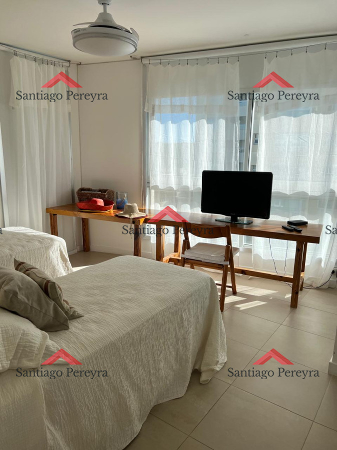 Apartamento ID.7964 - Apartamento en Venta y Alquiler, Brava, Punta del Este, 3 Dormitorios.