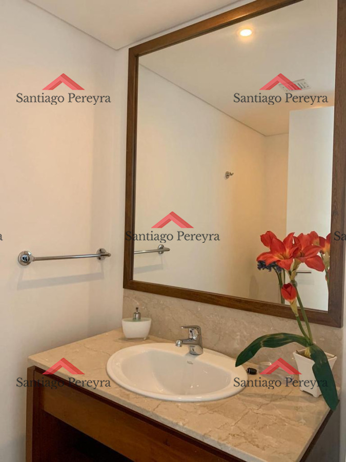 Apartamento ID.7964 - Apartamento en Venta y Alquiler, Brava, Punta del Este, 3 Dormitorios.