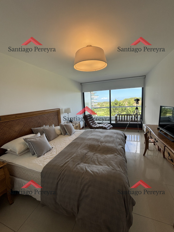 Apartamento ID.7962 - Apartamento en Venta y Alquiler, Brava, Punta del Este, 3 Dormitorios.
