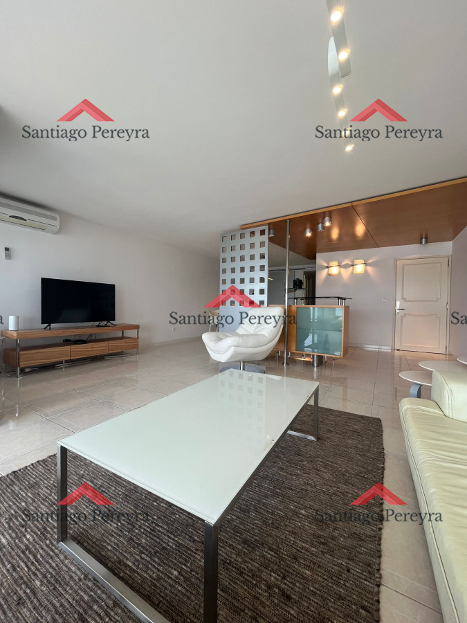 Apartamento ID.7991 - Apartamento en Venta y Alquiler, Mansa, Punta del Este