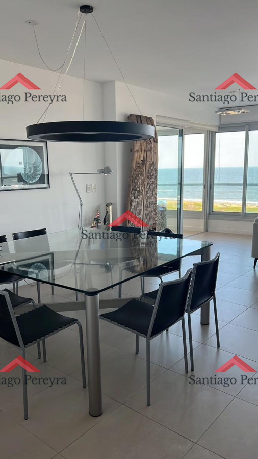 Apartamento ID.7964 - Apartamento en Venta y Alquiler, Brava, Punta del Este, 3 Dormitorios.