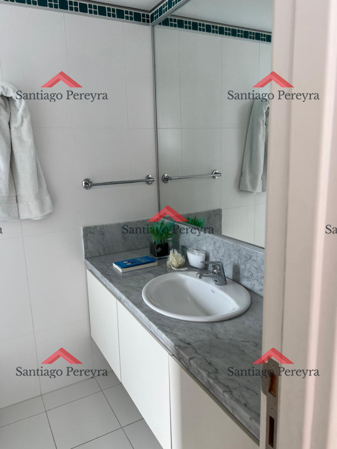 Apartamento ID.7964 - Apartamento en Venta y Alquiler, Brava, Punta del Este, 3 Dormitorios.