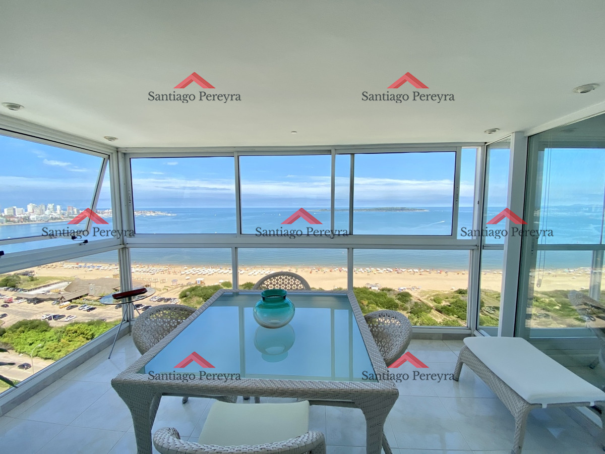 Apartamento ID.8115 - Apartamento en Venta y Alquiler, Mansa, Punta del Este, 4 Dormitorios.