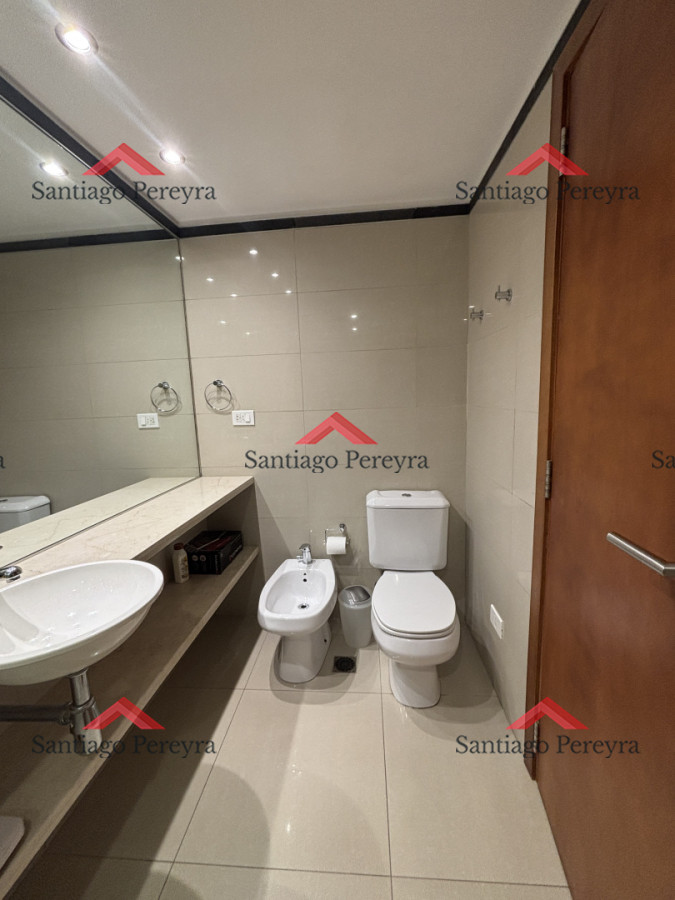 Apartamento ID.7962 - Apartamento en Venta y Alquiler, Brava, Punta del Este, 3 Dormitorios.