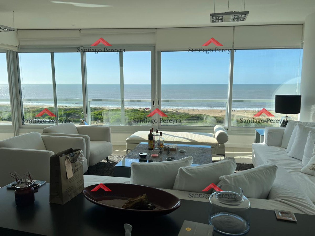 Apartamento ID.7964 - Apartamento en Venta y Alquiler, Brava, Punta del Este, 3 Dormitorios.