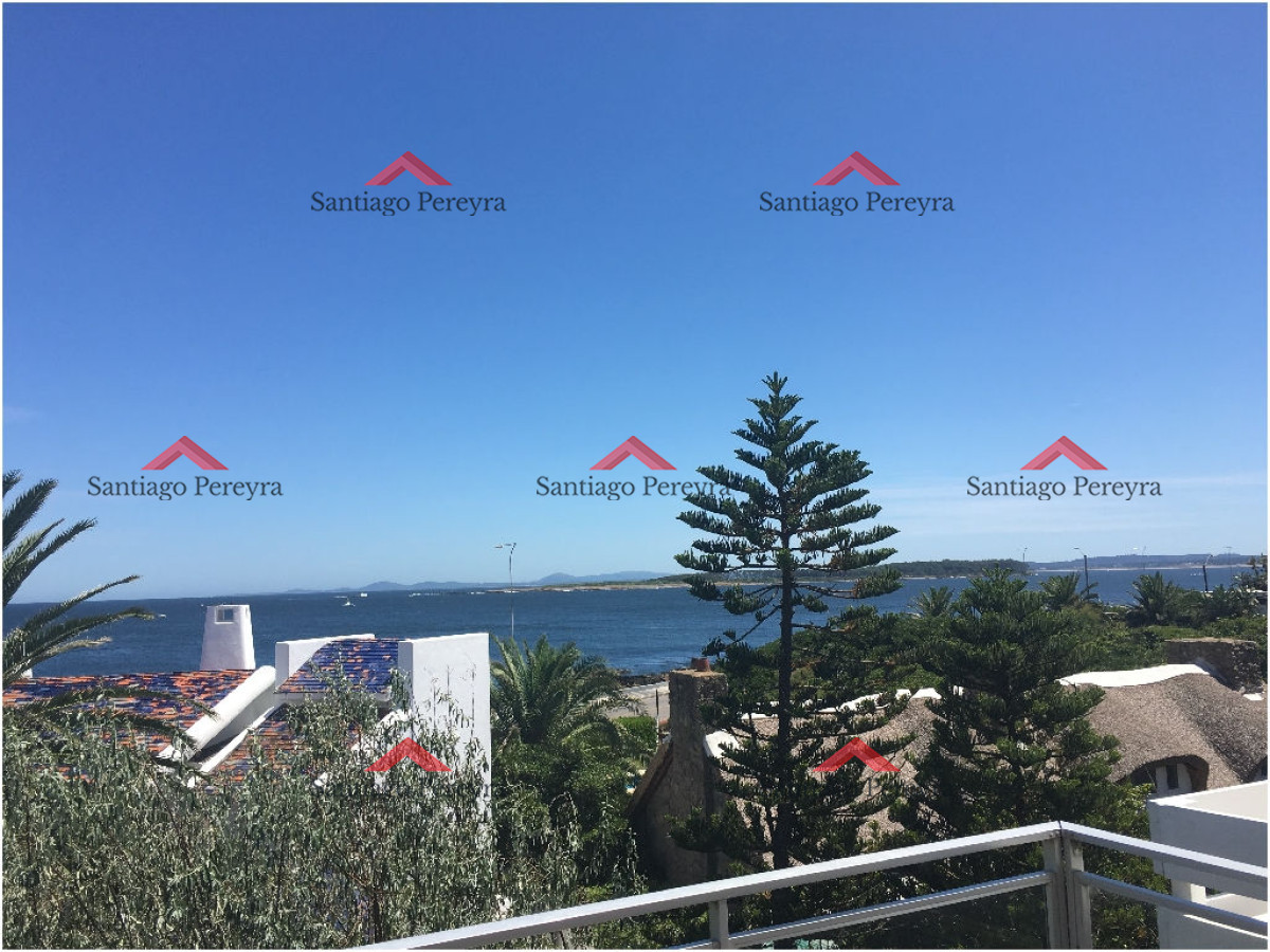 Apartamento ID.13925 - VENTA DE APARTAMENTO DE 4 DORMITORIOS EN ZONA FARO PUNTA DEL ESTE 