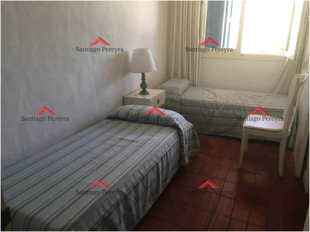 Apartamento ID.13925 - VENTA DE APARTAMENTO DE 4 DORMITORIOS EN ZONA FARO PUNTA DEL ESTE 