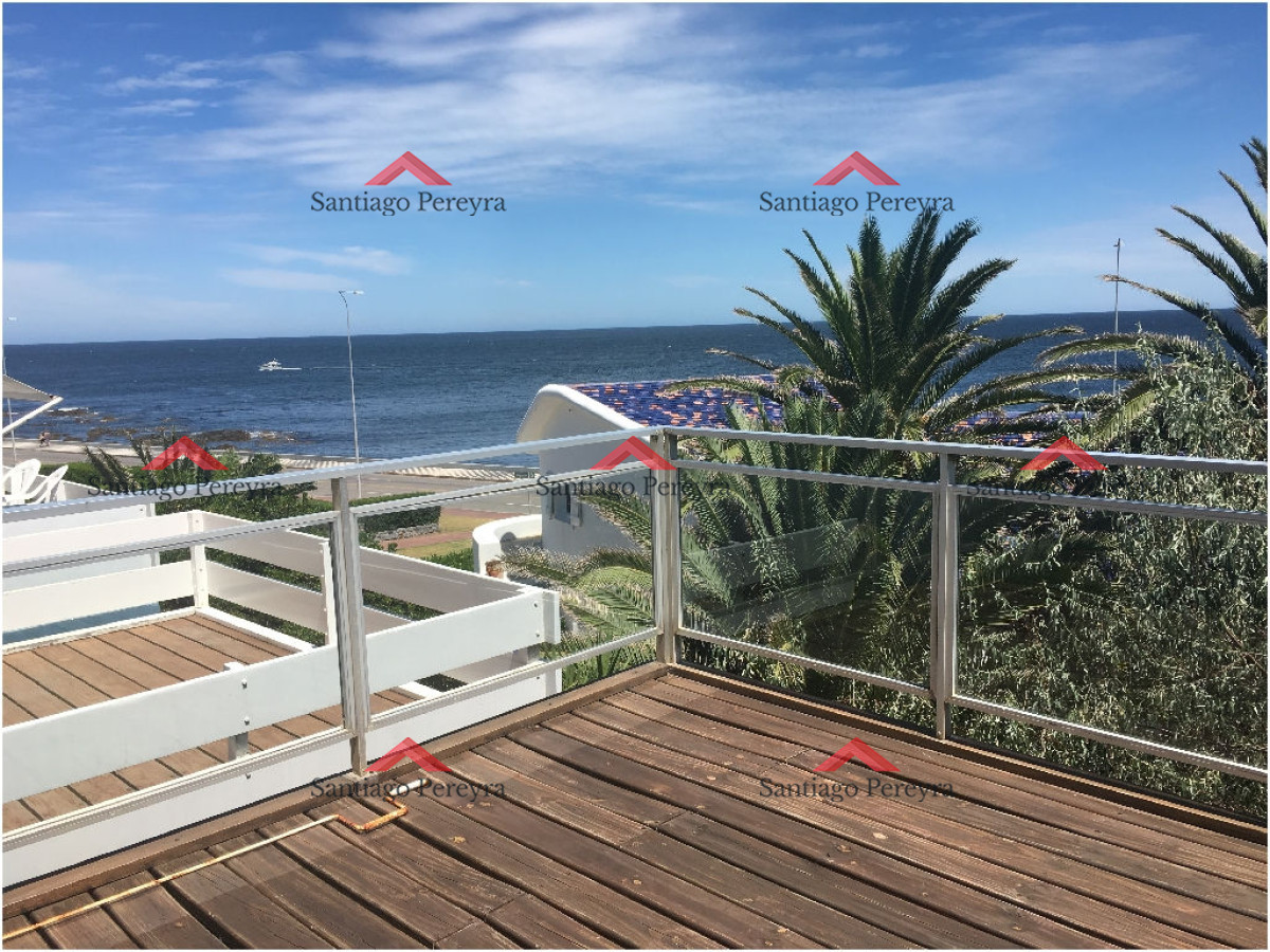 Apartamento ID.13925 - VENTA DE APARTAMENTO DE 4 DORMITORIOS EN ZONA FARO PUNTA DEL ESTE 