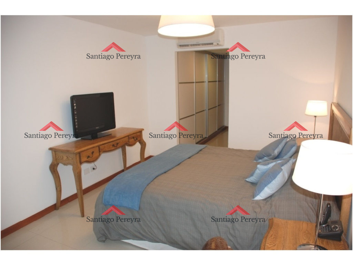 Apartamento ID.7962 - Apartamento en Venta y Alquiler, Brava, Punta del Este, 3 Dormitorios.