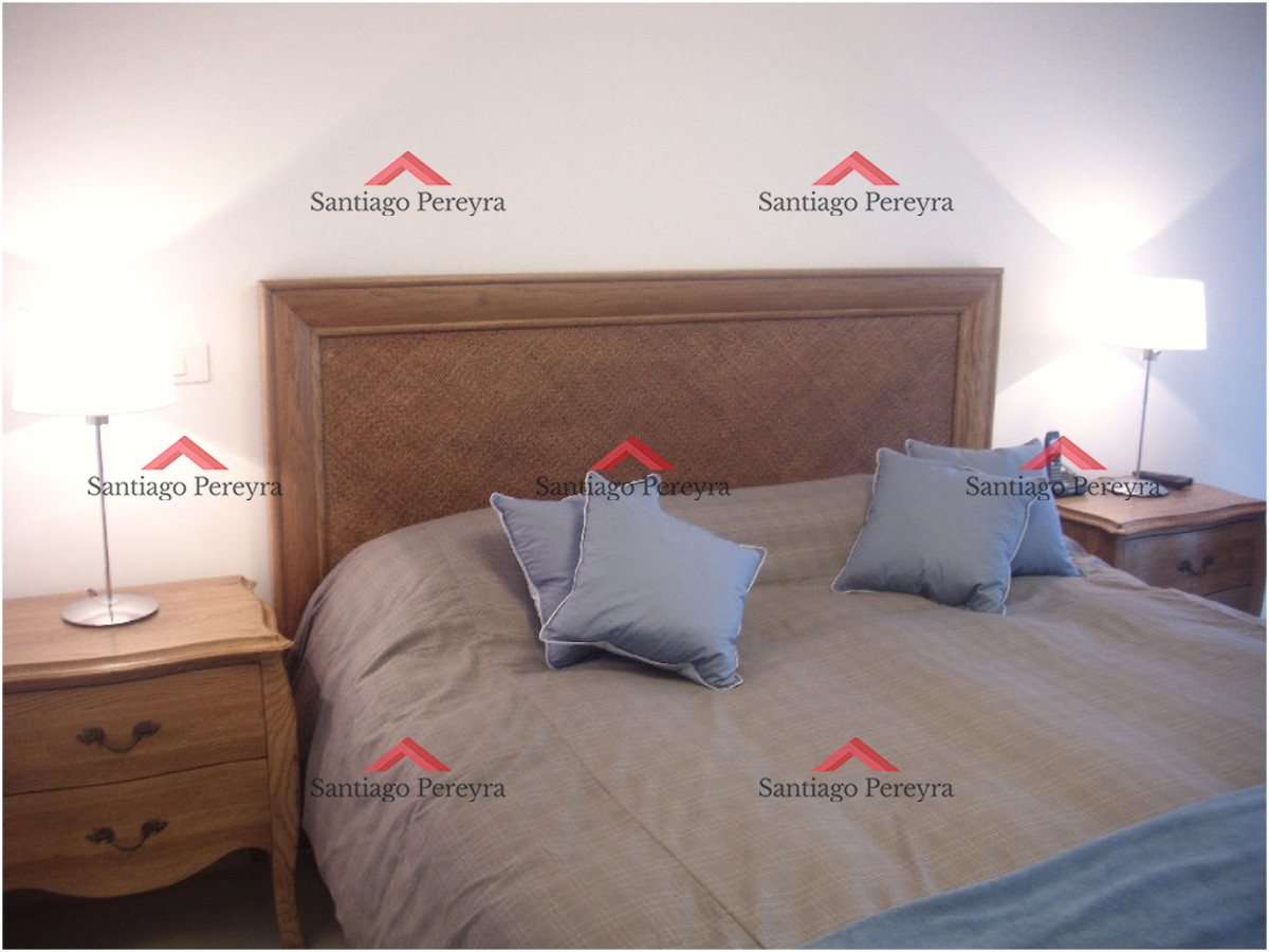 Apartamento ID.7962 - Apartamento en Venta y Alquiler, Brava, Punta del Este, 3 Dormitorios.