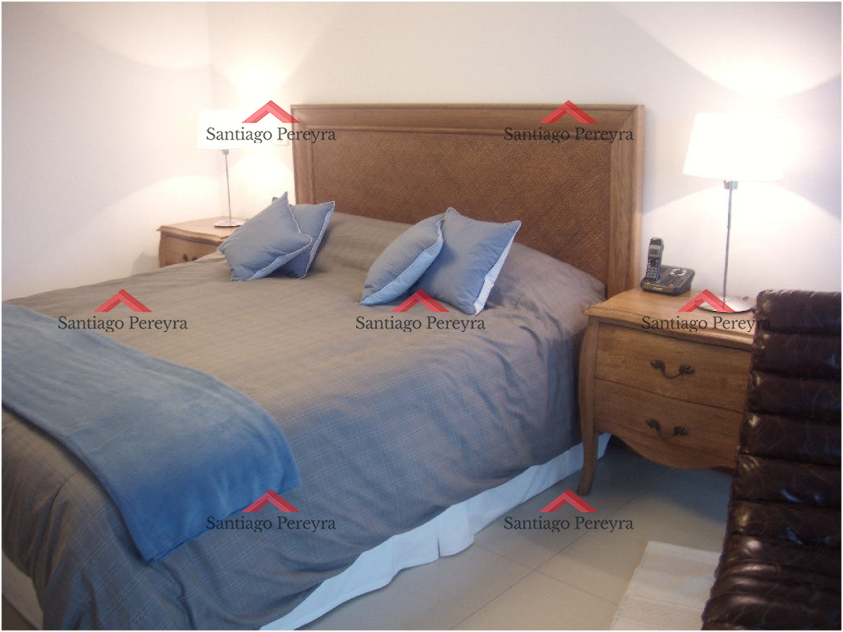 Apartamento ID.7962 - Apartamento en Venta y Alquiler, Brava, Punta del Este, 3 Dormitorios.