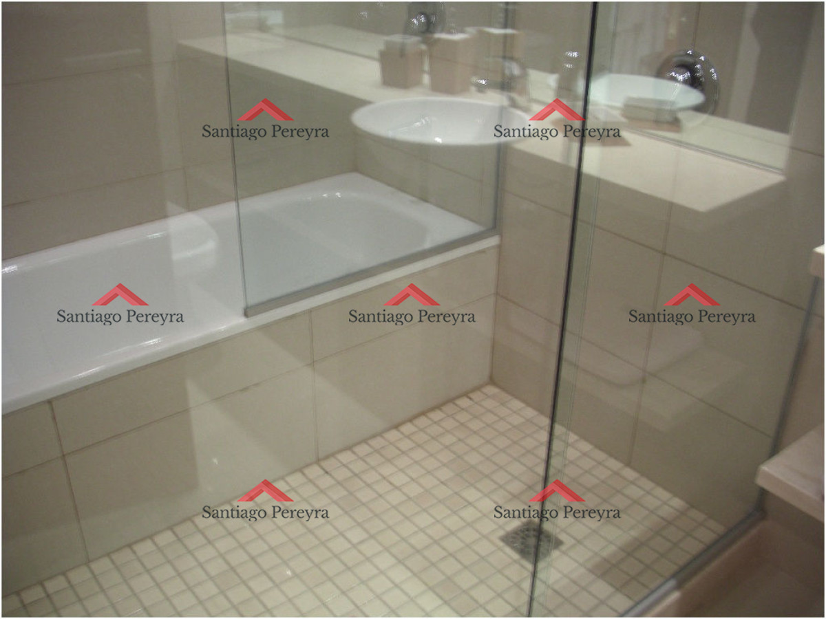 Apartamento ID.7962 - Apartamento en Venta y Alquiler, Brava, Punta del Este, 3 Dormitorios.
