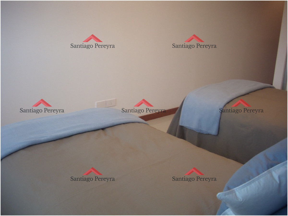 Apartamento ID.7962 - Apartamento en Venta y Alquiler, Brava, Punta del Este, 3 Dormitorios.