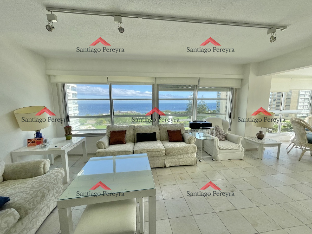 Apartamento ID.13357 - Apartamento en Venta y Alquiler, Mansa, Punta del Este, 3 Dormitorios.
