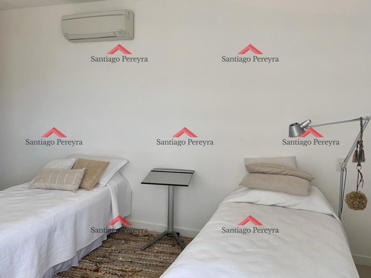 Apartamento ID.7964 - Apartamento en Venta y Alquiler, Brava, Punta del Este, 3 Dormitorios.