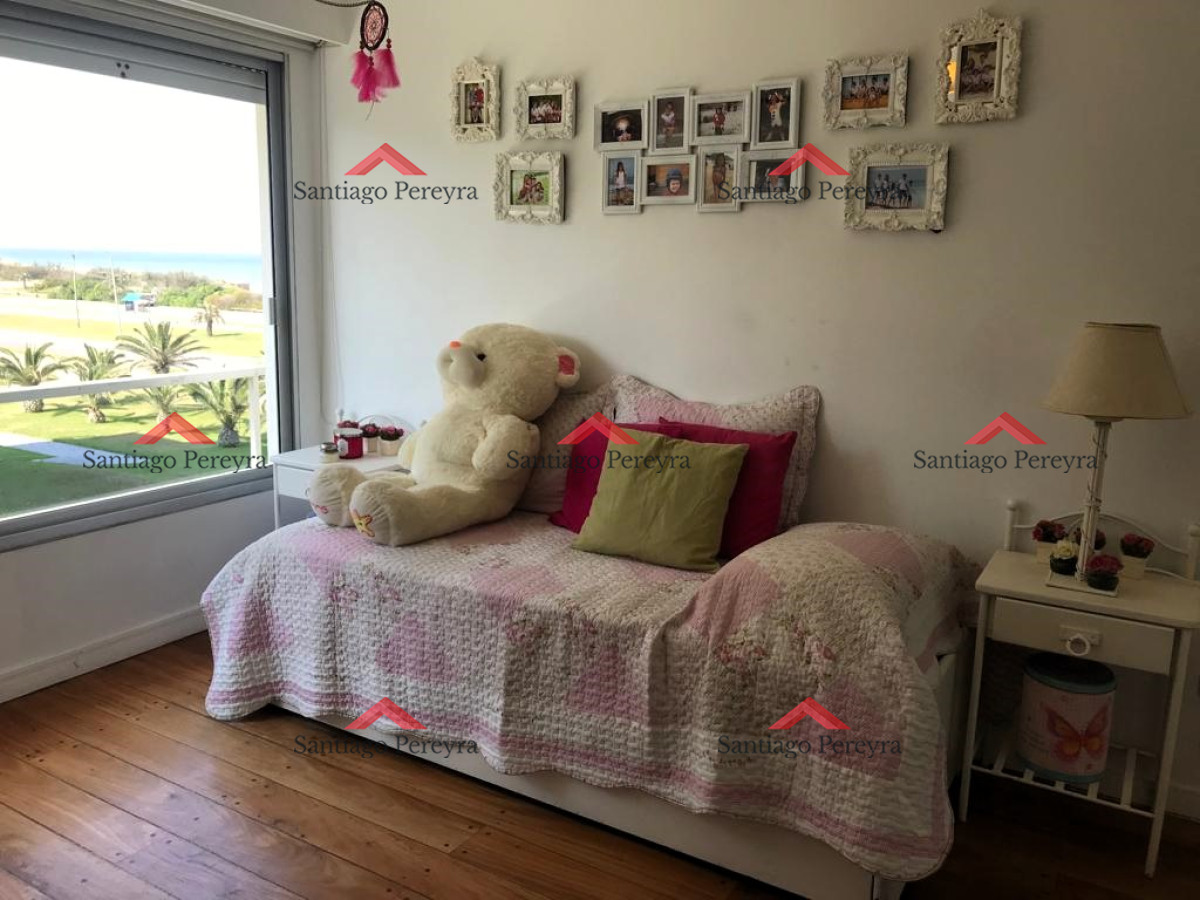 Apartamento ID.12975 - Apartamento en Venta y Alquiler, Brava, Punta del Este, 3 Dormitorios.