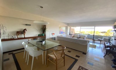 Apartamento en Venta y Alquiler, Brava, Punta del Este, 2 Dormitorios.