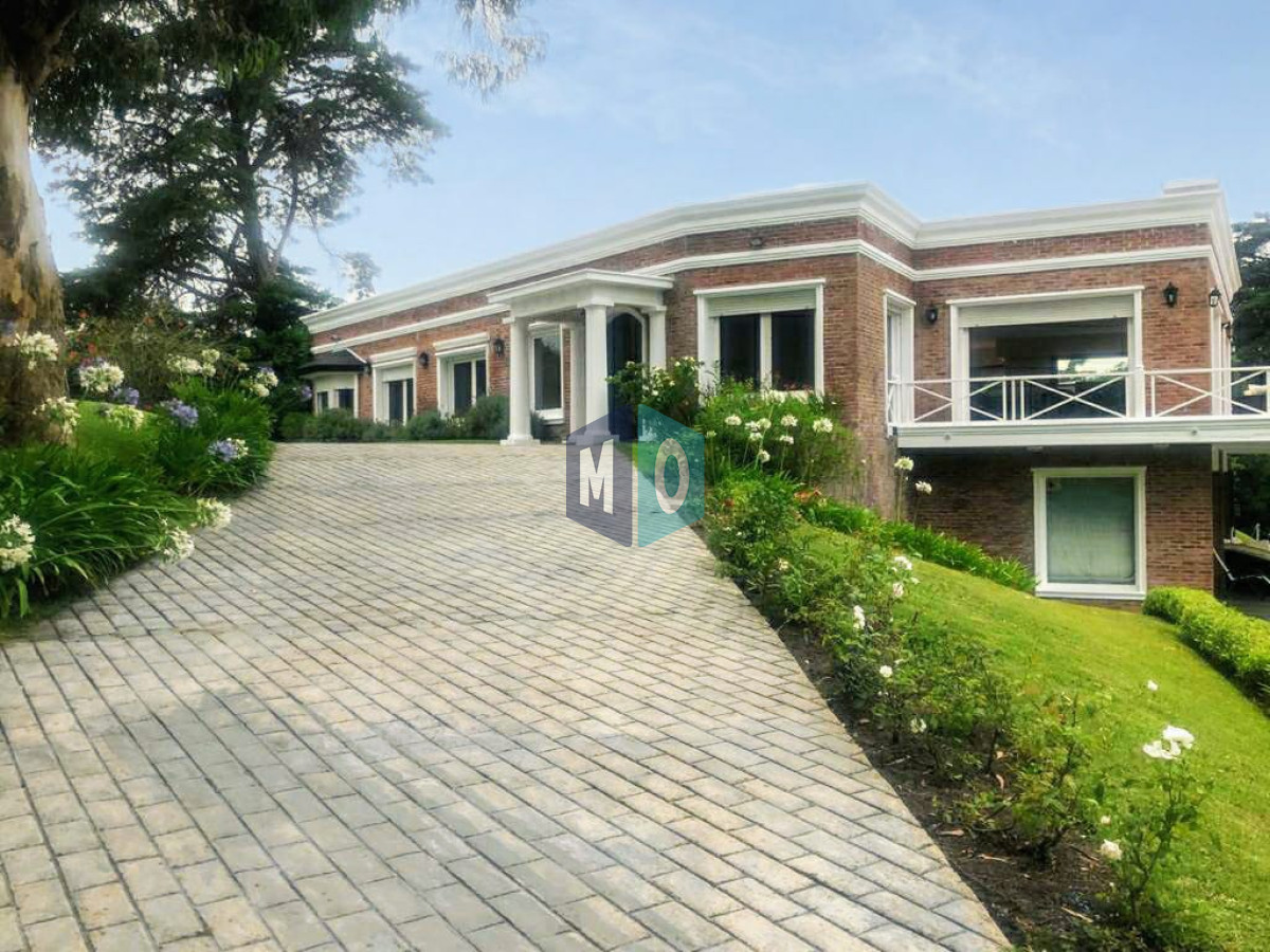 Casa ID.390 - Oportunidad en Venta en el golf-Punta del este 
