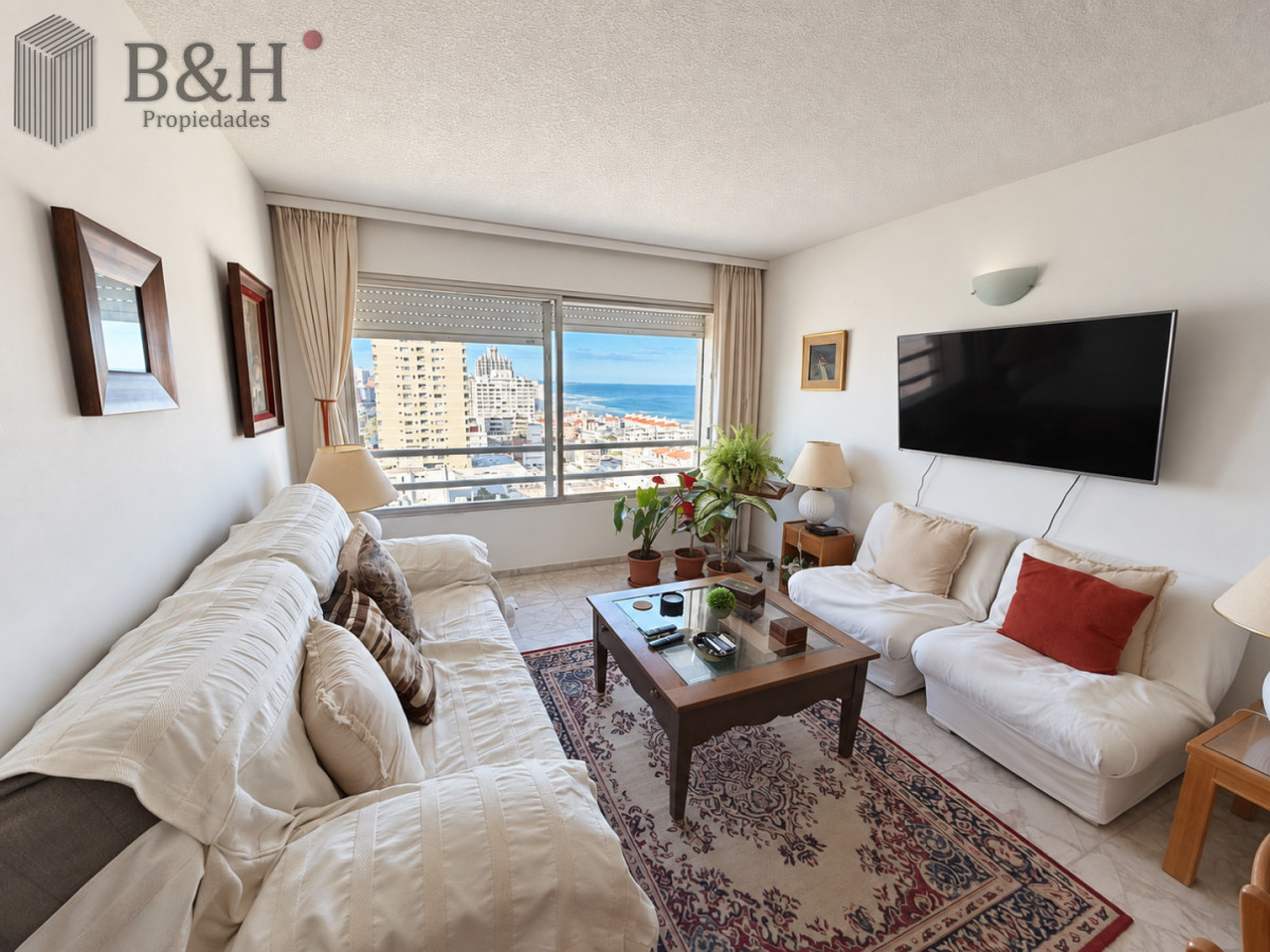 Apartamento ID.6724 - Apartamento en Venta y Alquiler, Peninsula, Punta del Este, 1 Dormitorios.
