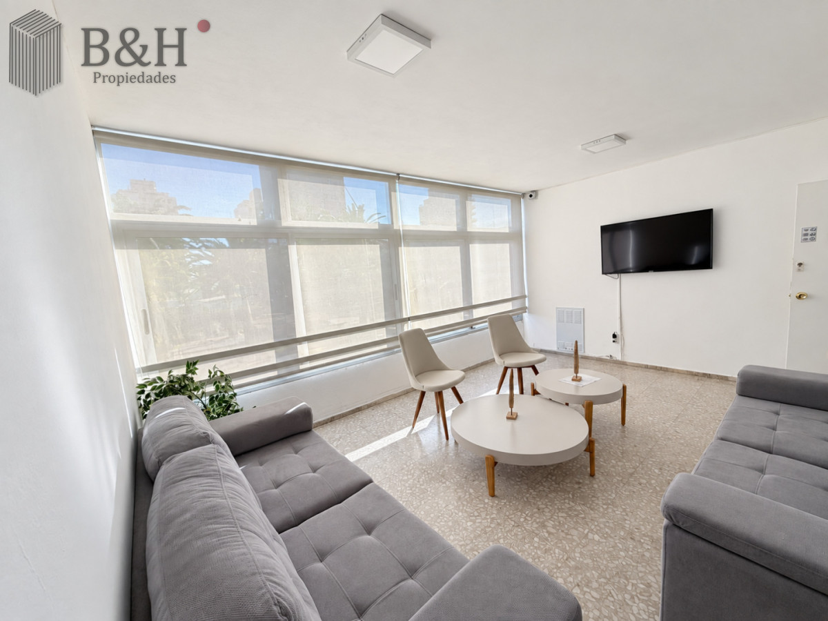 Apartamento ID.6724 - Apartamento en Venta y Alquiler, Peninsula, Punta del Este, 1 Dormitorios.