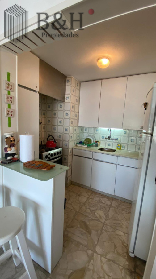 Apartamento ID.6724 - Apartamento en Venta y Alquiler, Peninsula, Punta del Este, 1 Dormitorios.
