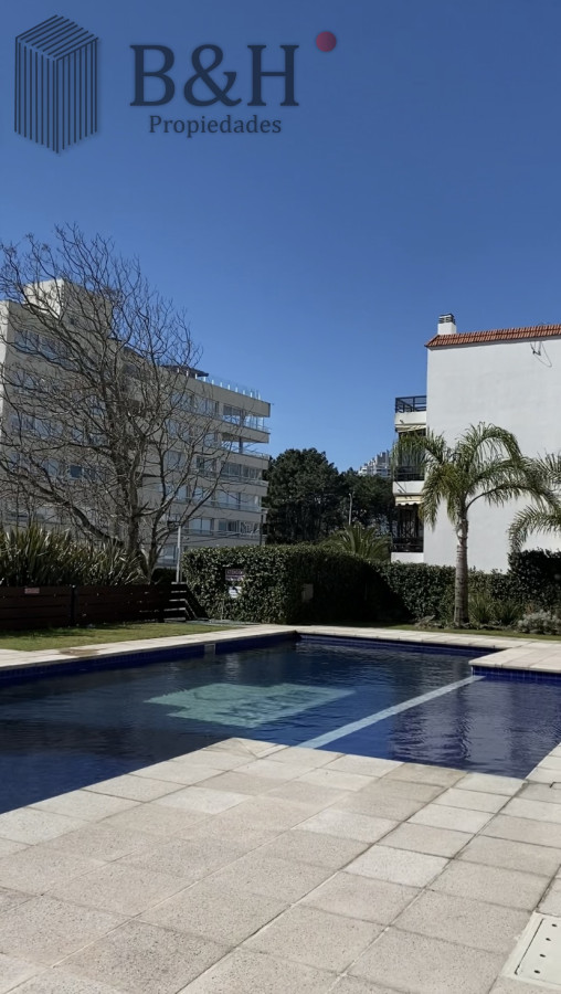 Apartamento ID.3808 - Apartamento en venta de 3 dormitorios 