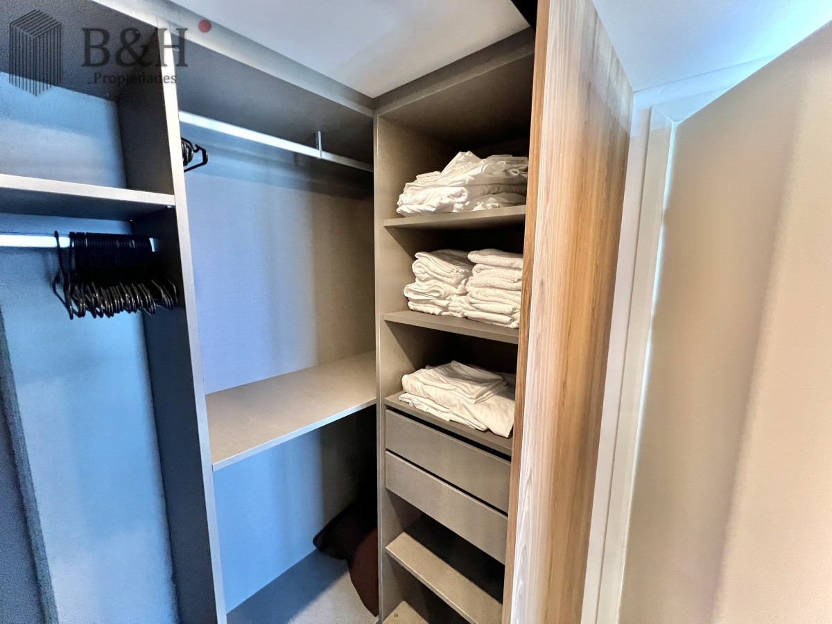 Apartamento ID.1265 - VENTA DE APARTAMENTO DE 3 DORMITORIOS EN SUITE EN EDIFICIO SURFSIDE VISTA UNICA 