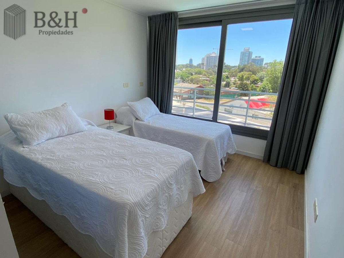 Apartamento ID.5955 - Venta y Alquiler de apartamento 3 ambientes - Aidy Grill, Punta del Este