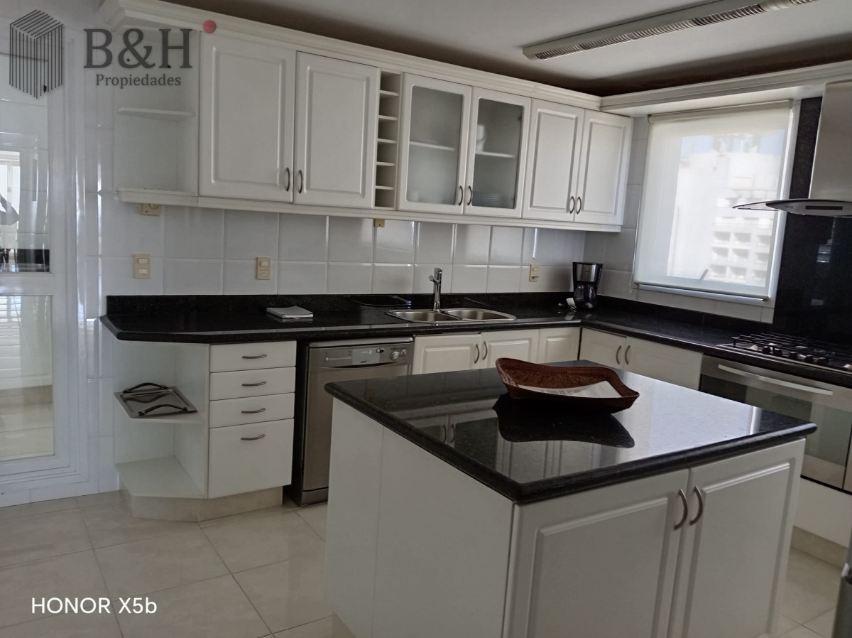 Apartamento ID.1600 - Apartamento 3 Dormitorios a solo 20mts del mar