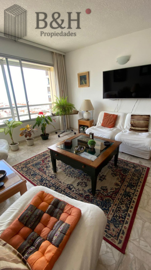 Apartamento ID.6724 - Apartamento en Venta y Alquiler, Peninsula, Punta del Este, 1 Dormitorios.