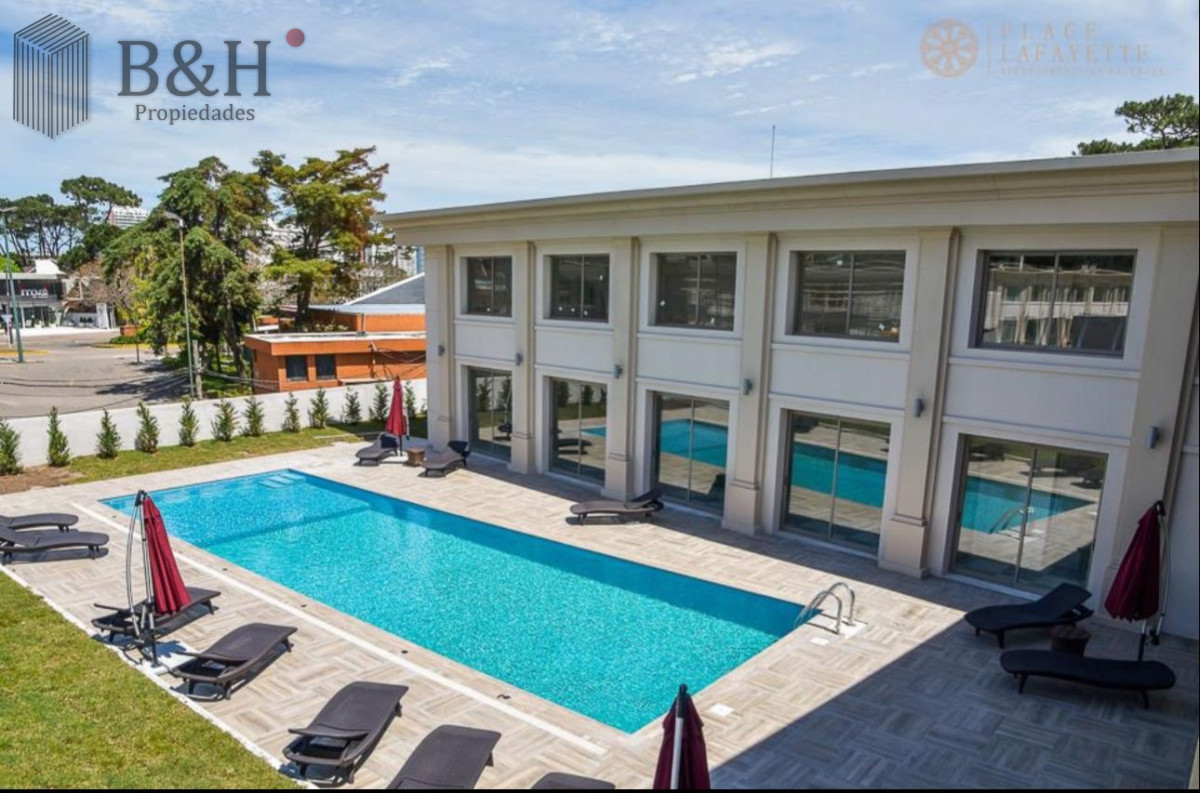 Apartamento ID.5917 - Apartamento en Venta en Punta del Este - PLACE LAFAYETTE.