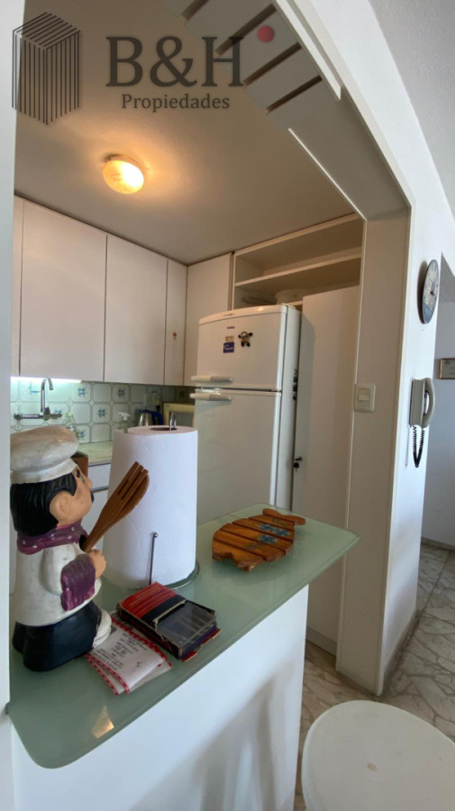 Apartamento ID.6724 - Apartamento en Venta y Alquiler, Peninsula, Punta del Este, 1 Dormitorios.
