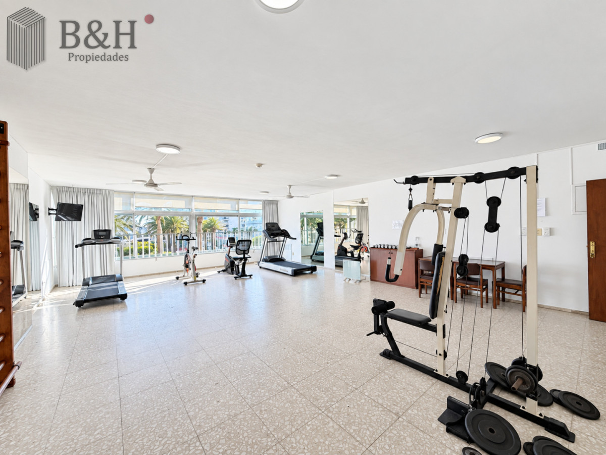 Apartamento ID.6724 - Apartamento en Venta y Alquiler, Peninsula, Punta del Este, 1 Dormitorios.
