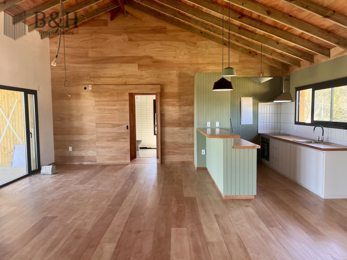 Casa ID.3691 - Venta de Casa 3 DORMITORIOS en LA ESCONDIDA, LA BARRA