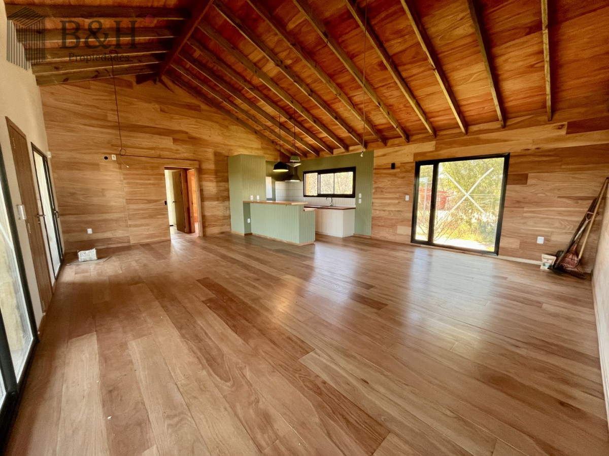 Casa ID.3691 - Venta de Casa 3 DORMITORIOS en LA ESCONDIDA, LA BARRA