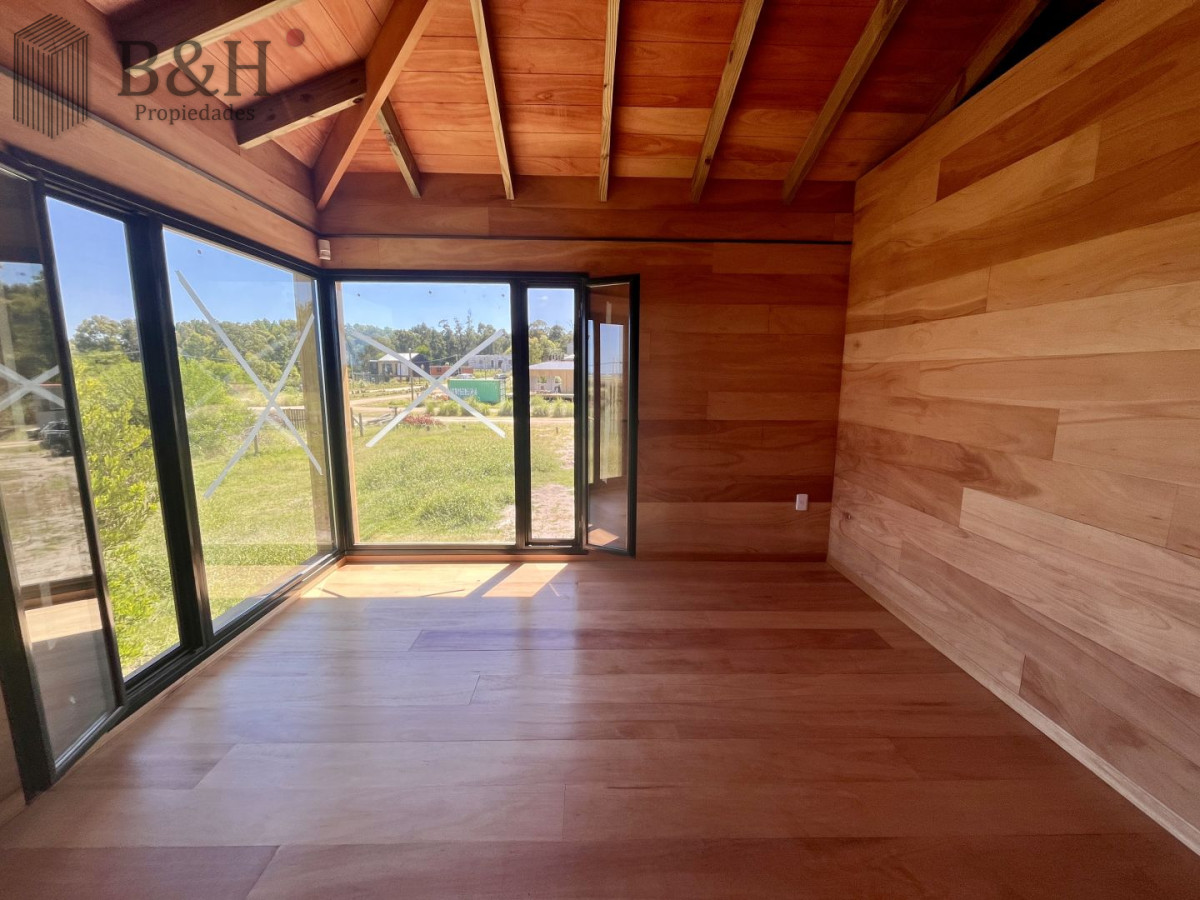 Casa ID.3691 - Venta de Casa 3 DORMITORIOS en LA ESCONDIDA, LA BARRA