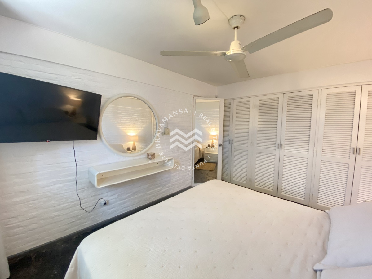 Casa ID.239 - Casa en Alquiler de 4 Dormitorios en Barrio San Rafael Punta del Este