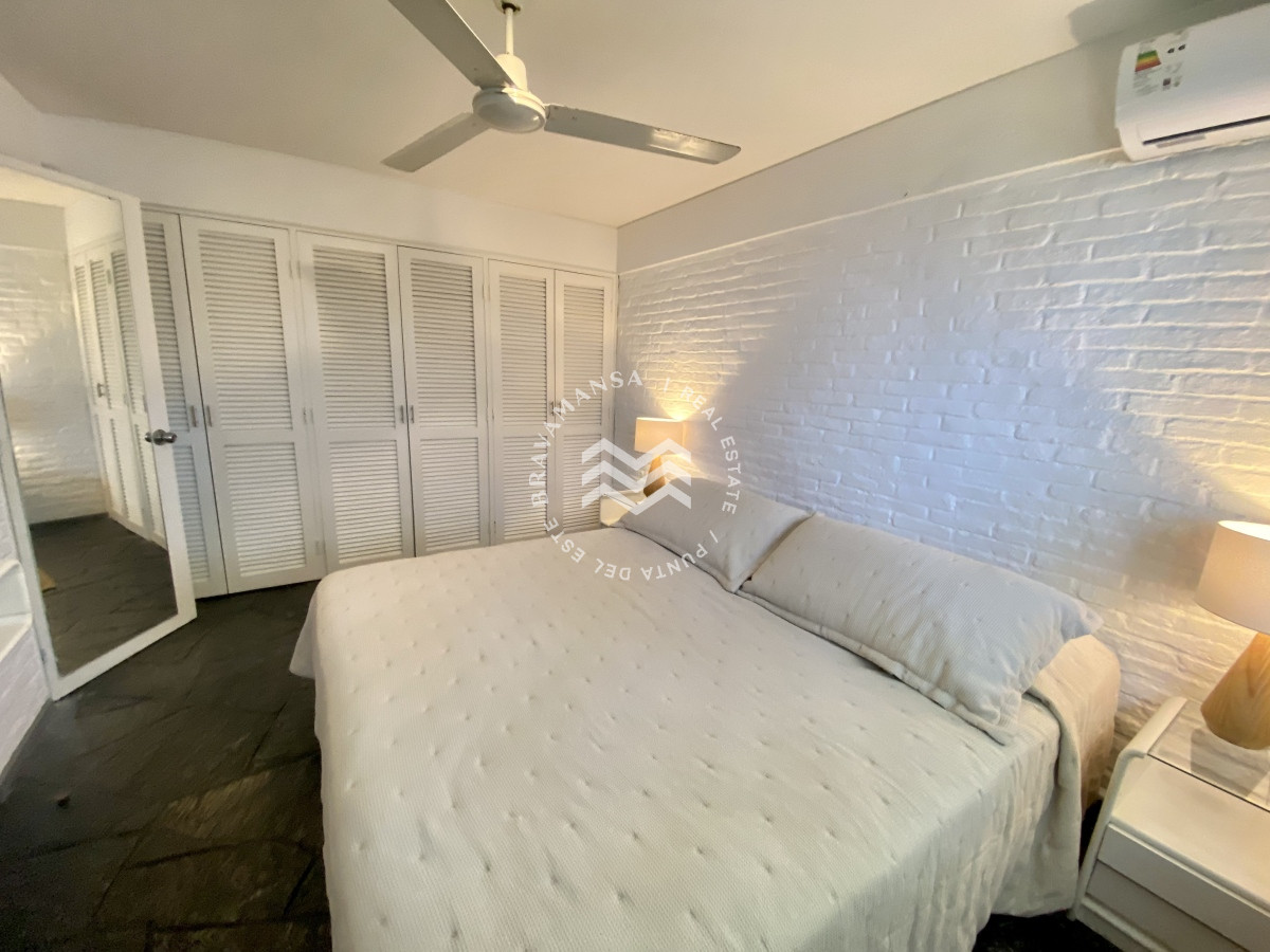Casa ID.239 - Casa en Alquiler de 4 Dormitorios en Barrio San Rafael Punta del Este