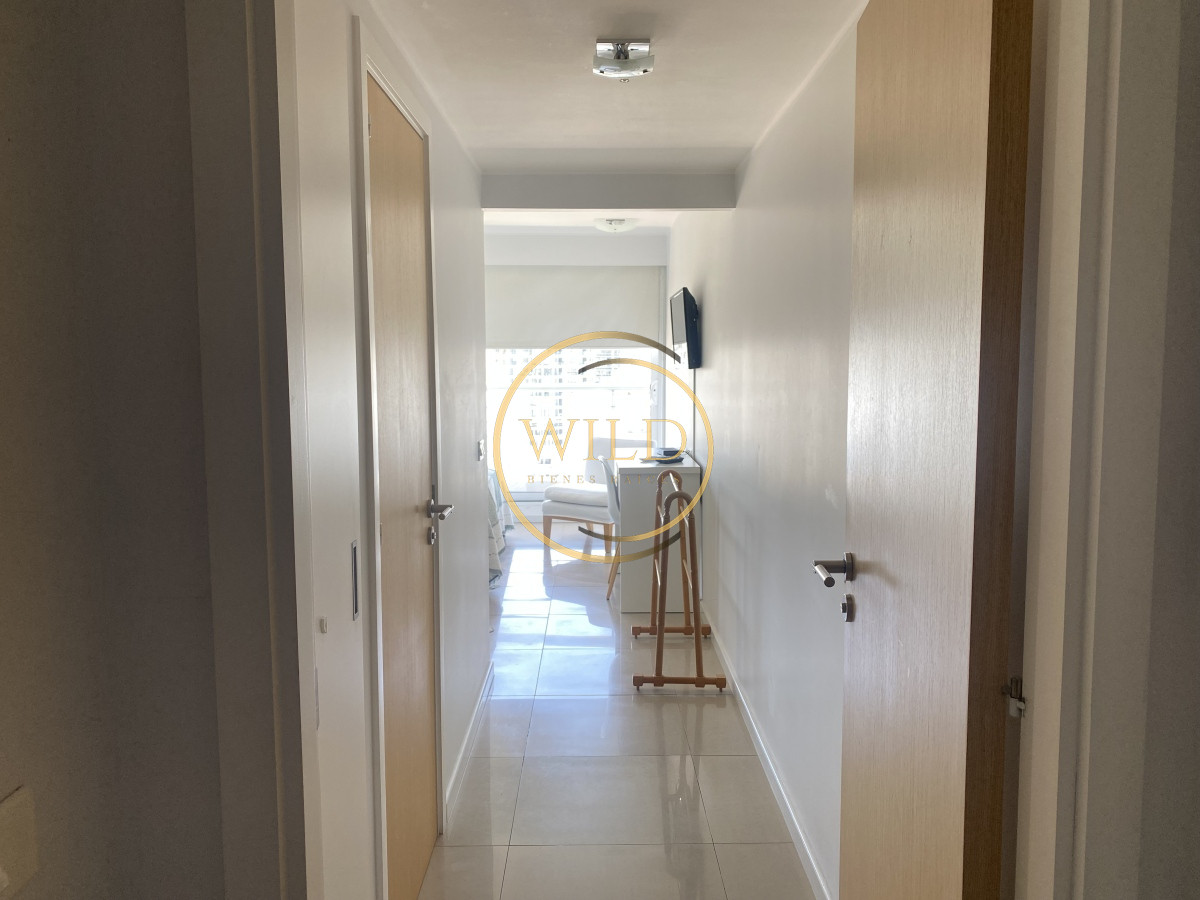 Apartamento ID.2166 - Apartamento en Venta y Alquiler, Mansa, Punta del Este, 3 Dormitorios.