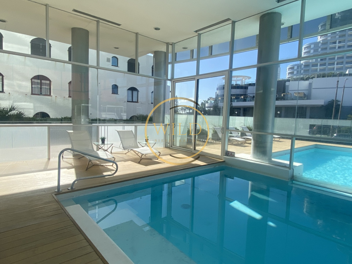 Apartamento ID.2166 - Apartamento en Venta y Alquiler, Mansa, Punta del Este, 3 Dormitorios.