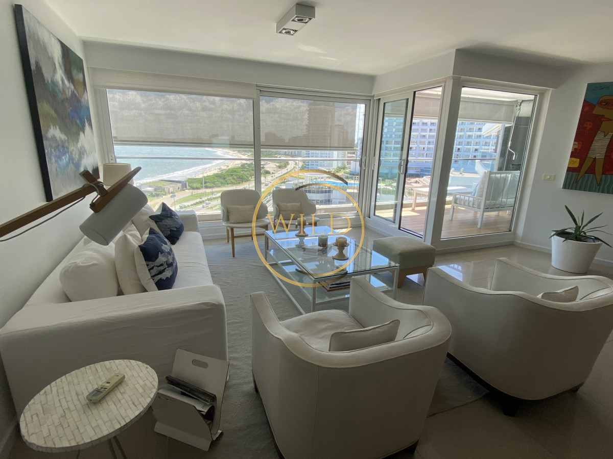 Apartamento ID.2166 - Apartamento en Venta y Alquiler, Mansa, Punta del Este, 3 Dormitorios.