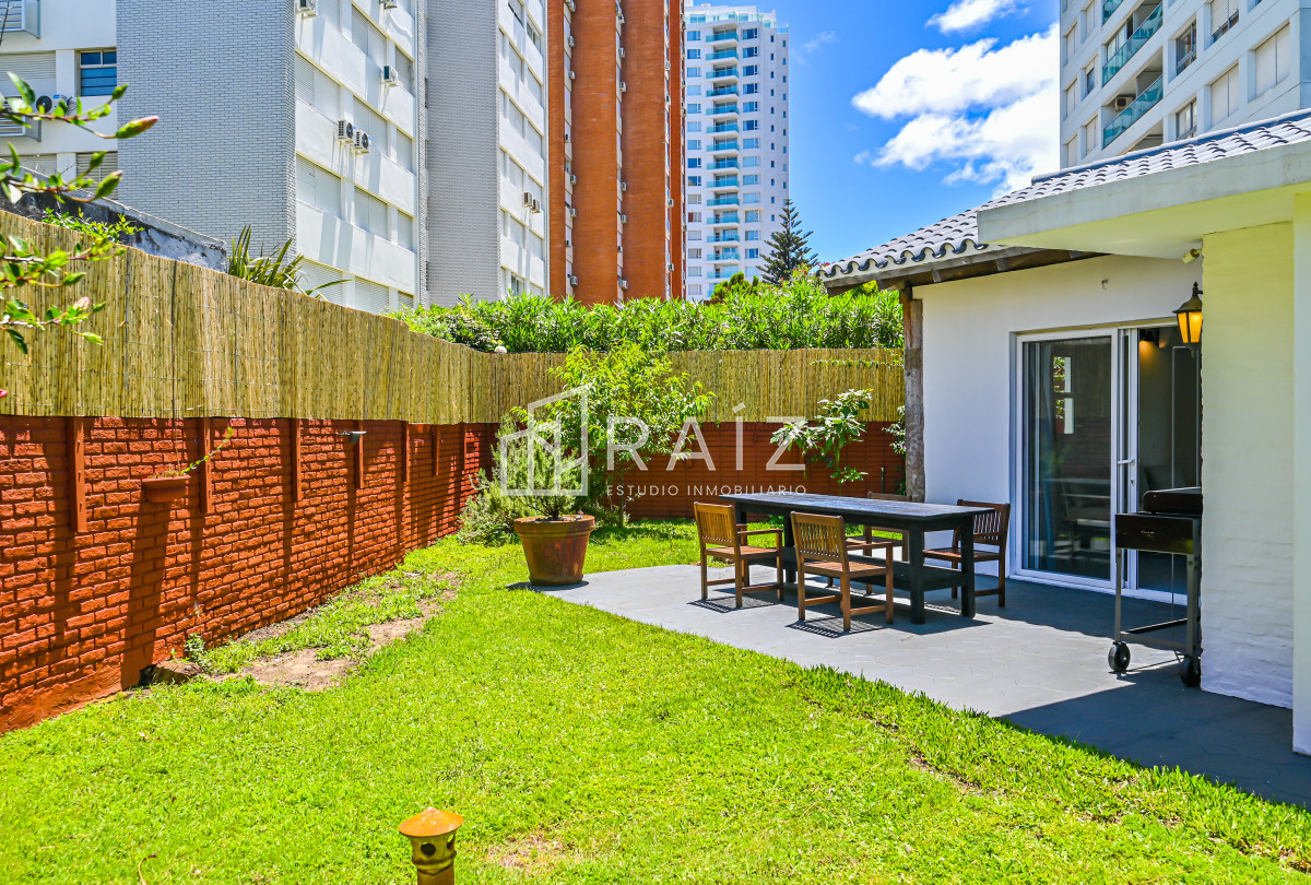 Casa ID.10595 - Casa en Venta, Mansa, Punta del Este, 3 Dormitorios.