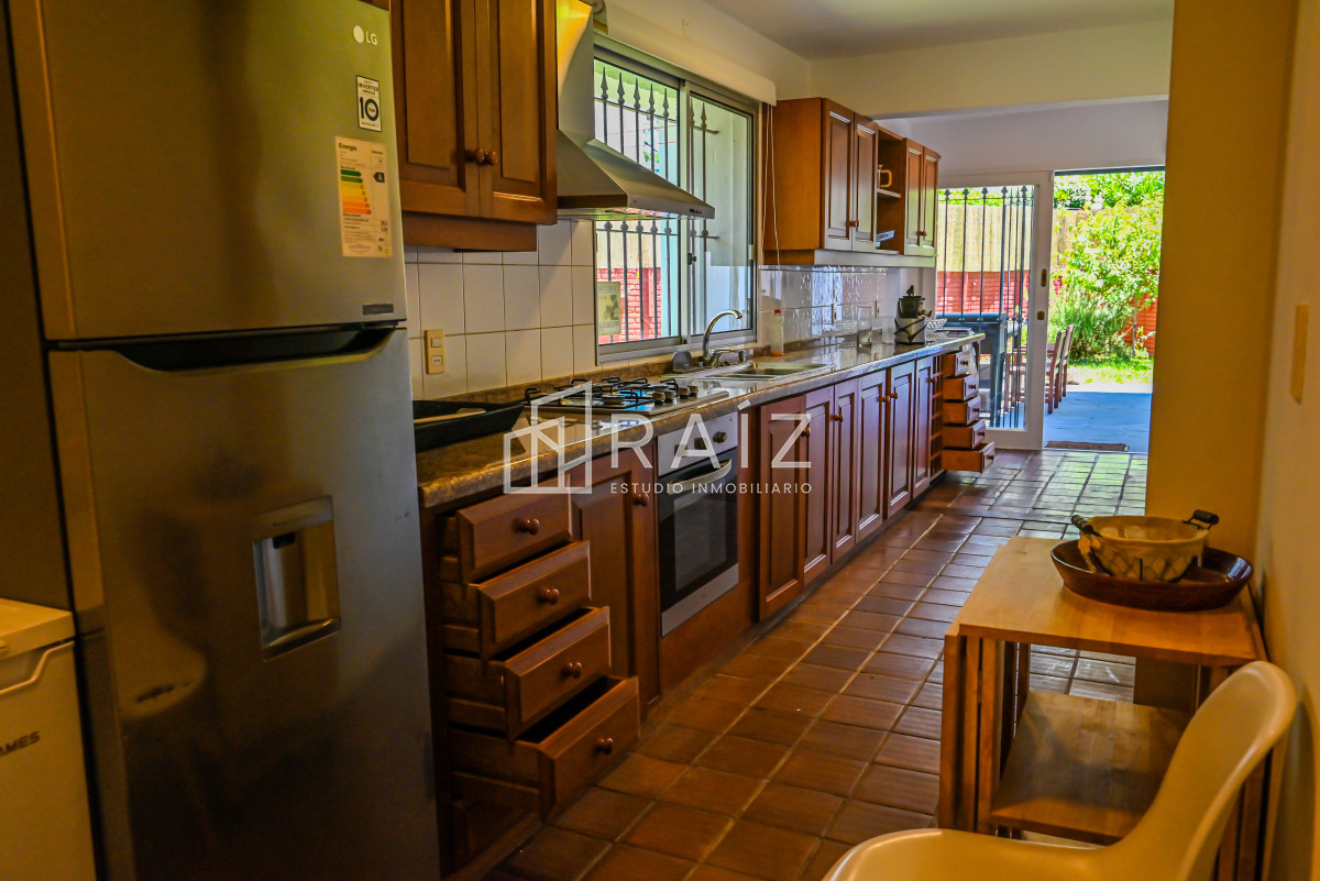 Casa ID.10595 - Casa en Venta, Mansa, Punta del Este, 3 Dormitorios.