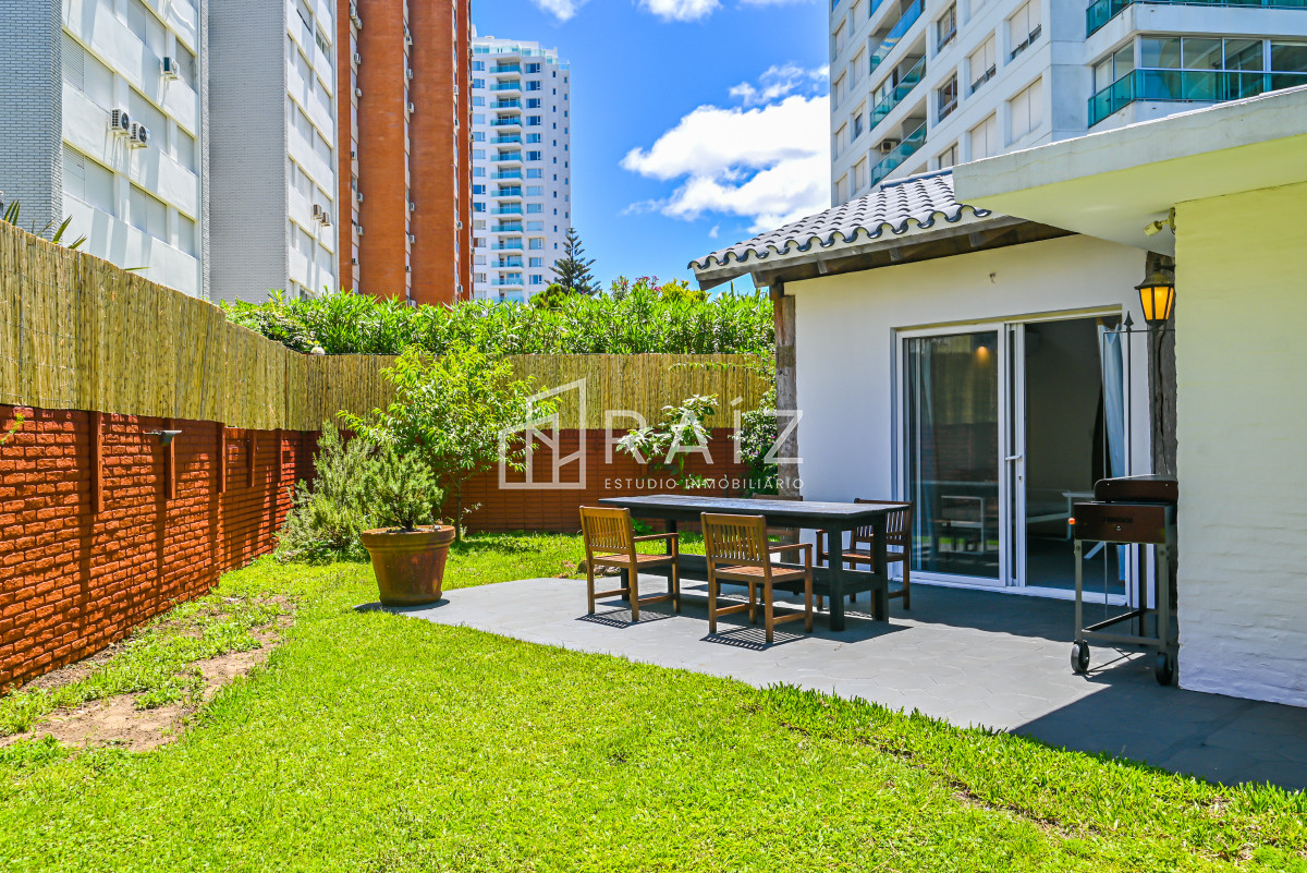 Casa ID.10595 - Casa en Venta, Mansa, Punta del Este, 3 Dormitorios.