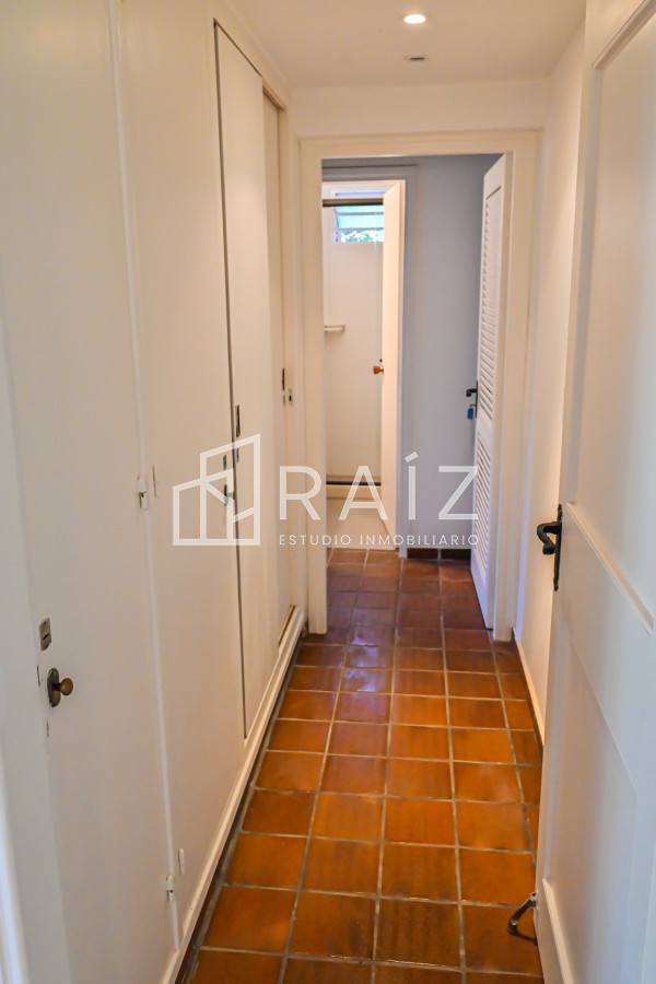 Casa ID.10595 - Casa en Venta, Mansa, Punta del Este, 3 Dormitorios.