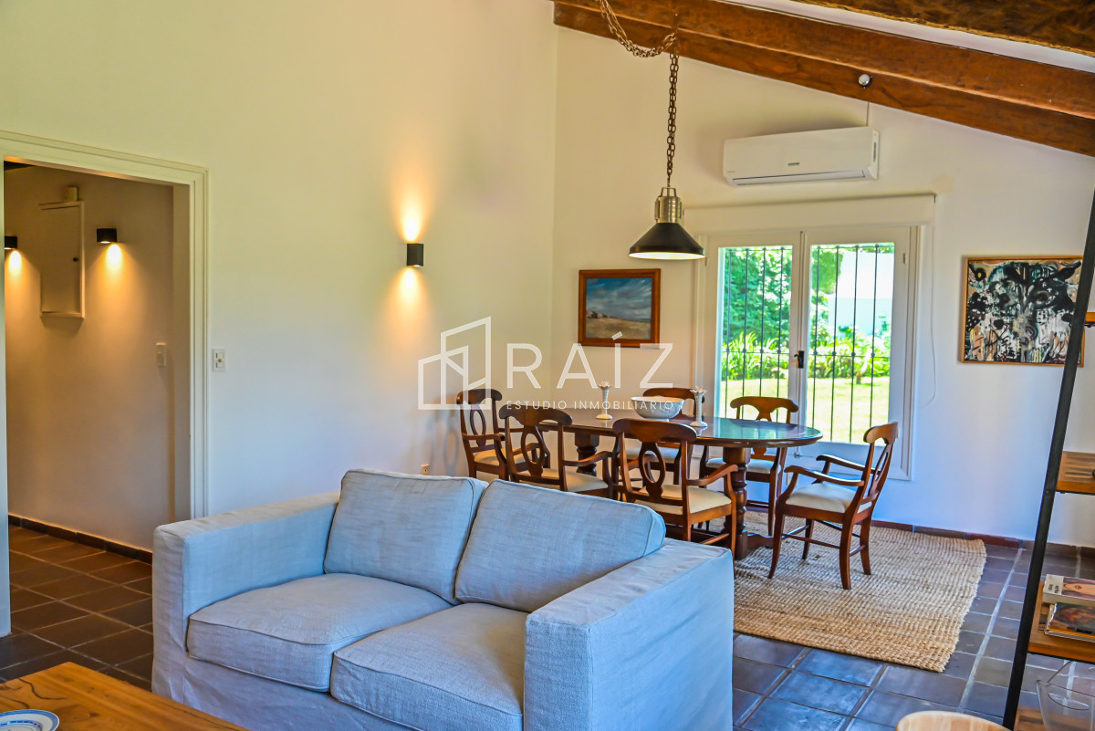 Casa ID.10595 - Casa en Venta, Mansa, Punta del Este, 3 Dormitorios.