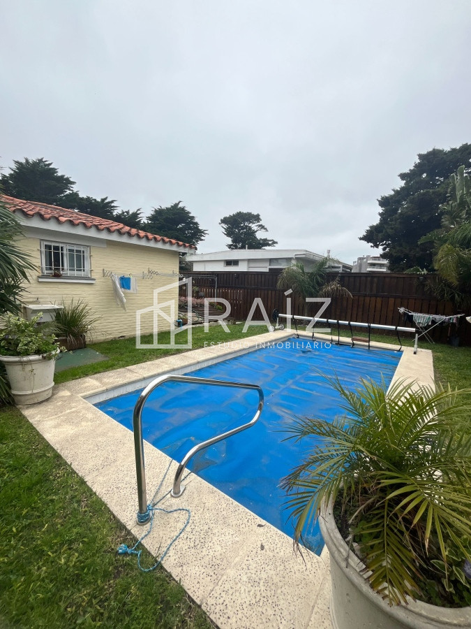 Casa ID.10596 - Casa en Venta, Mansa, Punta del Este, 3 Dormitorios.