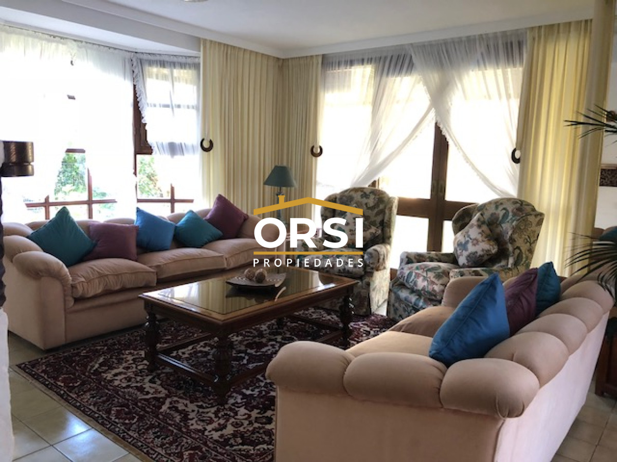 Casa ID.161 - Casa en VENTA, y alquiler San Rafael, Punta del Este, 5 Dormitorios.