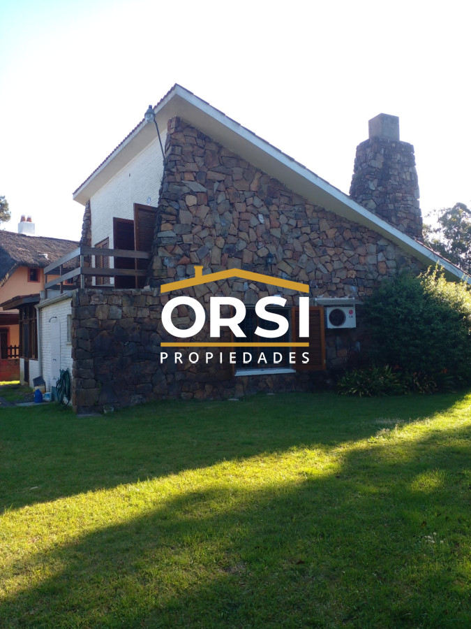 Casa ID.265 - Casa en venta en Pinares zona ideal!!